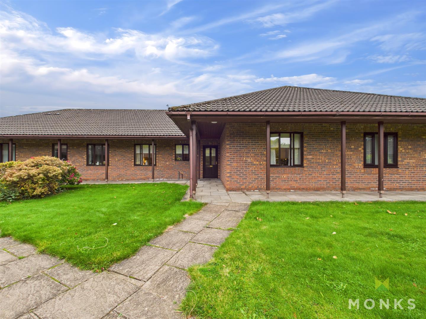 12a Meadowbrook Court Twmpath Lane, Oswestry, SY10 7HD For Sale